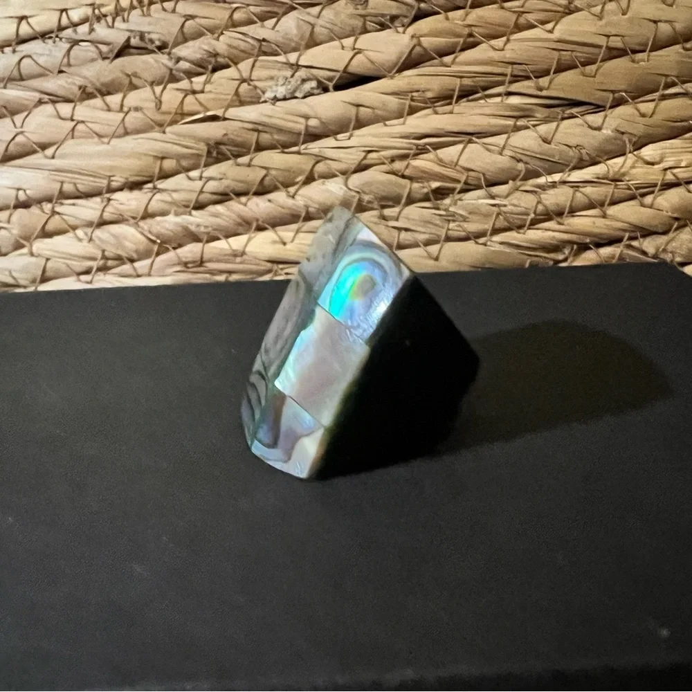 Elegant Multicolor Shell Ring